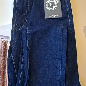 Dark Indigo Straight-Leg Women's Jeans